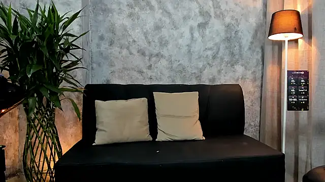 boyc022  online show from 2, 12, 2025