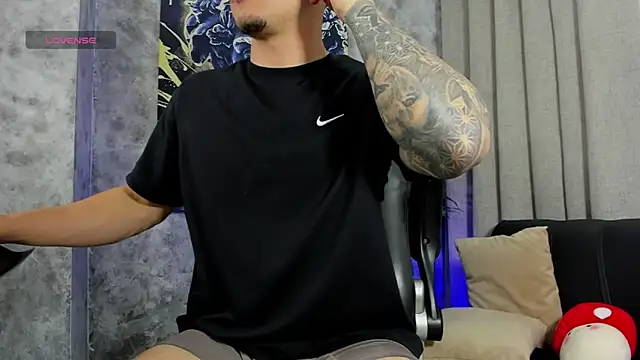 boyc022  online show from 4, 2, 2026