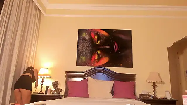 LunaMystyque online show from 18, 3, 2026