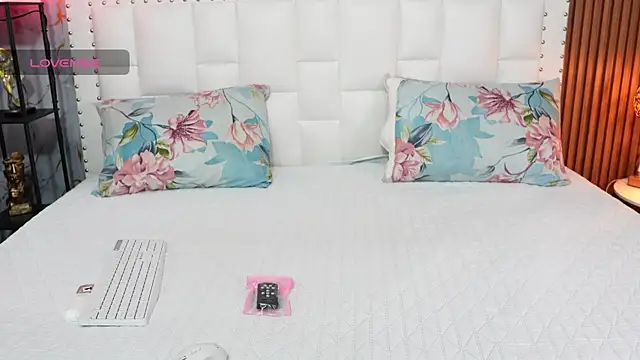 hornybarelylegalgirl online show from 21, 6, 2026