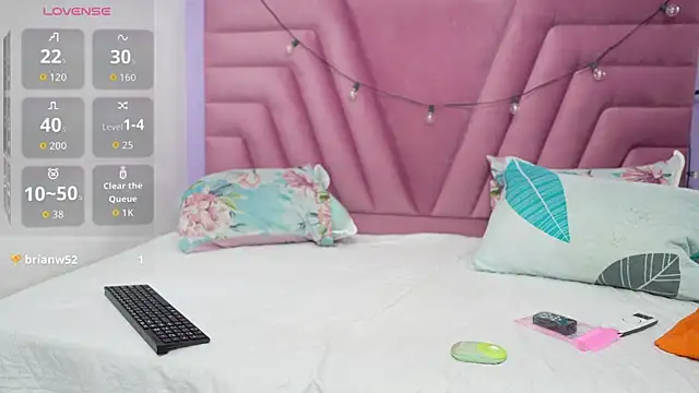 hornybarelylegalgirl online show from 29, 6, 2026