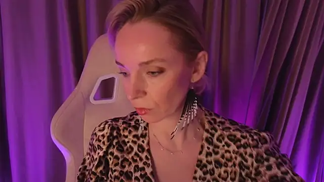 bubbling crush online show from 1, 3, 2025