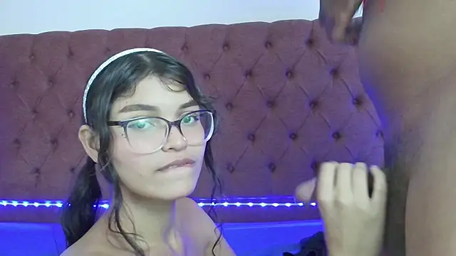 smiths couple online show from 18, 3, 2025