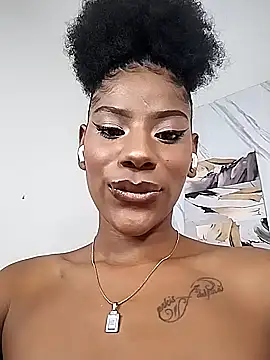 Sara Lewwis online show from 20, 9, 2025