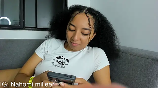 NAHOMI MILLER online show from 14, 12, 2025