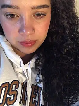 Julieta 333 online show from 17, 3, 2025