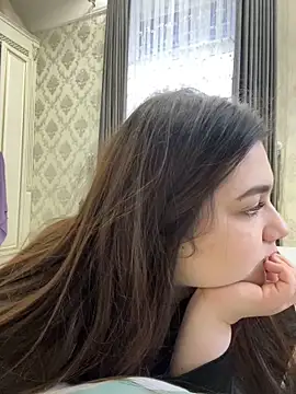 Snapshot of Dreamy_Kitty chatting on 25, 3, 2026 Dreamy Kitty online show from 25, 3, 2026