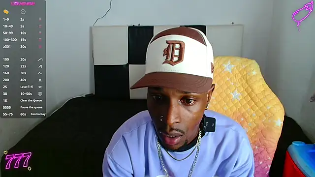 Snapshot of Aroonpapisex chatting on 21, 6, 2026 Aroonpapisex online show from 21, 6, 2026
