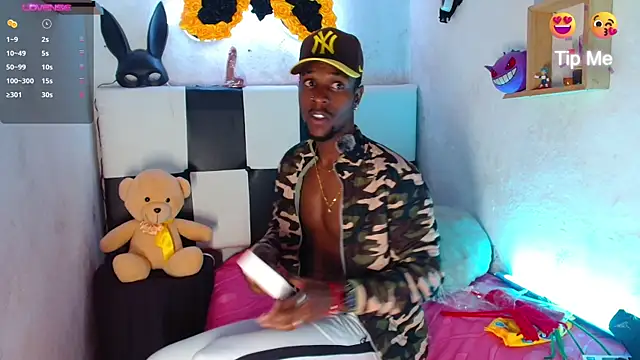 Aroonpapisex online show from 18, 3, 2026