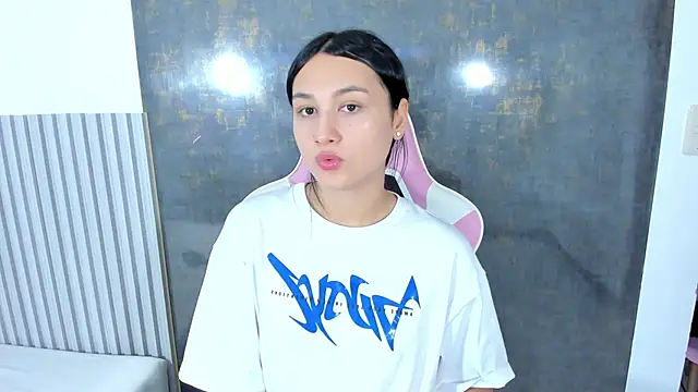 lana boomer online show from 6, 11, 2025