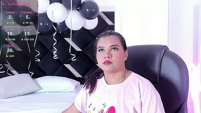 Carolina Evanss online show from 8, 4, 2026