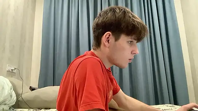 cutie guys online show from 8, 12, 2024