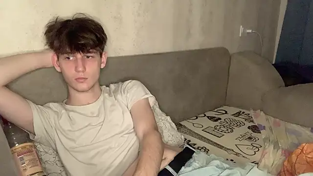 cutie guys online show from 19, 12, 2024