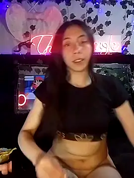 -Lola Bunny online show from 19, 3, 2025