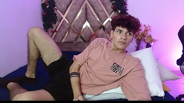 Themilow online show from 5, 1, 2025