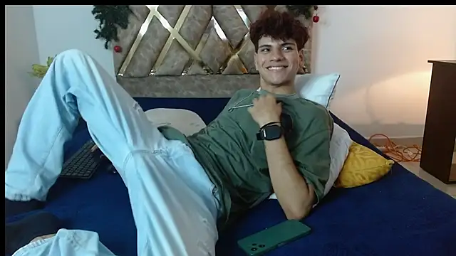 Themilow online show from 31, 12, 2024