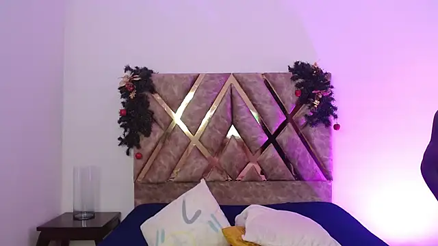 Themilow online show from 29, 12, 2024