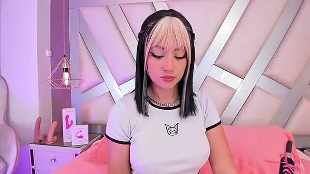 MadissonRey online show from 7, 11, 2025