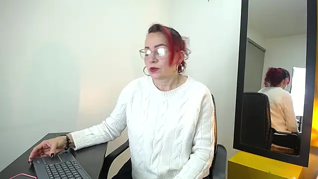 Lupiita223 online show from 8, 1, 2026