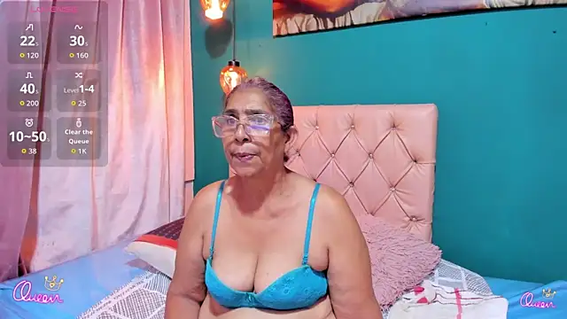 renata milf  online show from 7, 5, 2026