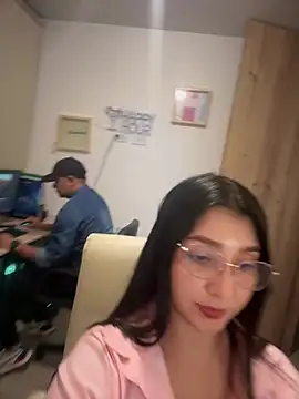 licky lu online show from 4, 5, 2026
