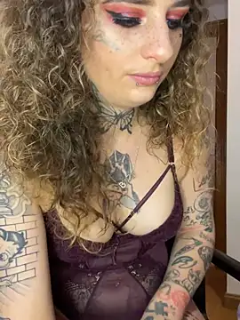 BlazyKitsune- online show from 1, 3, 2025