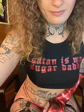 BlazyKitsune- online show from 21, 2, 2025