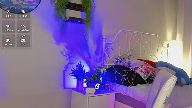 Katty Lights online show from 17, 11, 2025
