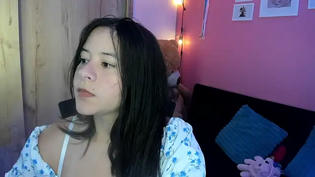 Snapshot of agnes_213 chatting on 9, 11, 2025 agnes 213 online show from 9, 11, 2025