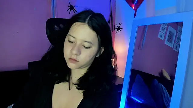 Snapshot of agnes_213 chatting on 6, 11, 2025 agnes 213 online show from 6, 11, 2025