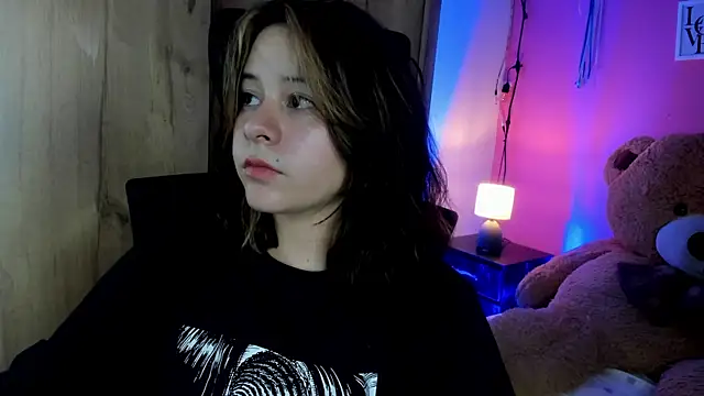 agnes 213 online show from 2, 3, 2026