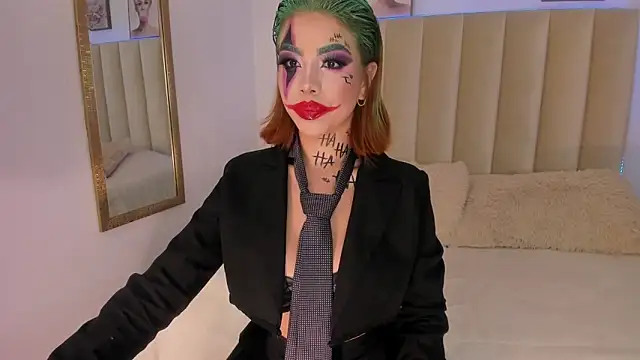 Catvalentine  online show from 31, 10, 2025