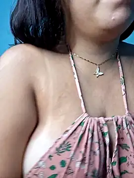 sophia cute1 1 online show from 19, 4, 2026