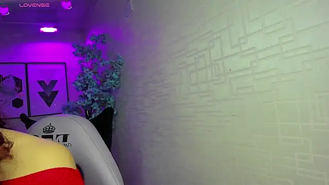 Theia moon online show from 2, 12, 2025