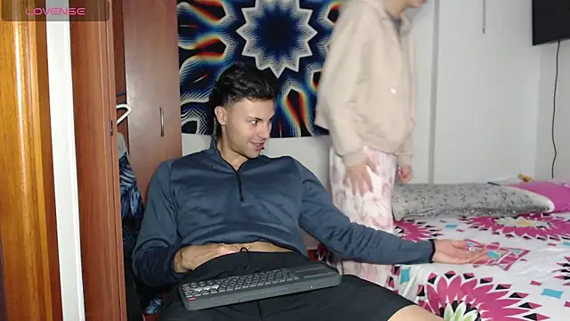 Snapshot of AshleyandTyler chatting on 23, 12, 2024 AshleyandTyler online show from 23, 12, 2024