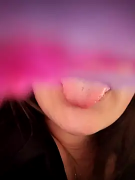 Neve Collins online show from 16, 2, 2026