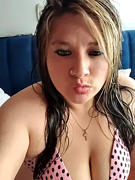 Neve Collins online show from 29, 7, 2026