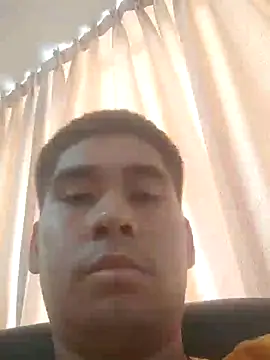 Snapshot of estudiante69 chatting on 30, 12, 2024 estudiante69 online show from 30, 12, 2024