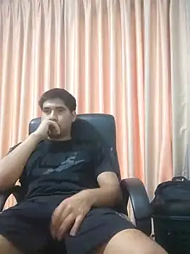 Snapshot of estudiante69 chatting on 11, 12, 2024 estudiante69 online show from 11, 12, 2024