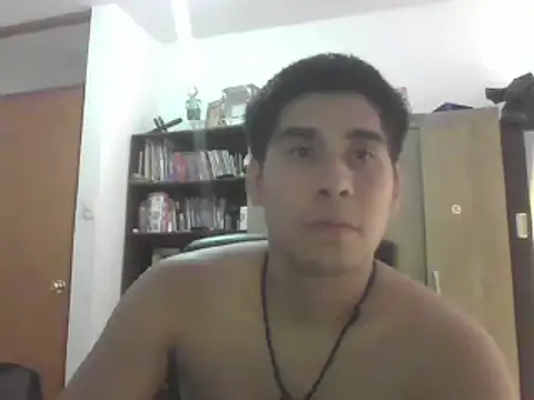 Snapshot of estudiante69 chatting on 2, 3, 2025 estudiante69 online show from 2, 3, 2025