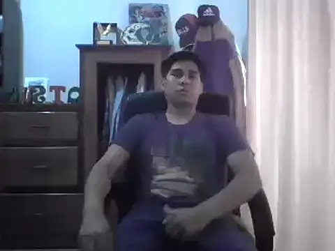 Snapshot of estudiante69 chatting on 5, 12, 2024 estudiante69 online show from 5, 12, 2024