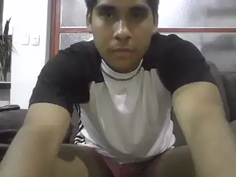 Snapshot of estudiante69 chatting on 23, 1, 2025 estudiante69 online show from 23, 1, 2025