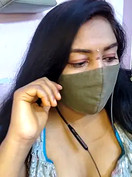 RomeoJuliet345 online show from 5, 4, 2026