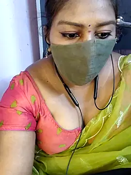 RomeoJuliet345 online show from 18, 4, 2026