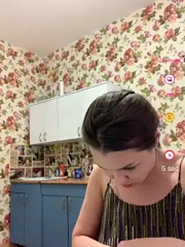 Snapshot of MiraMiss chatting on 9, 6, 2026 MiraMiss online show from 9, 6, 2026