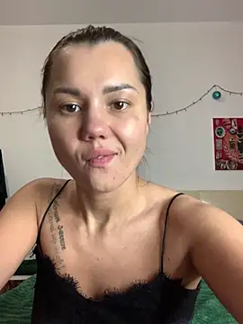 MiraMiss online show from 19, 12, 2025