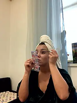 MiraMiss online show from 9, 1, 2026