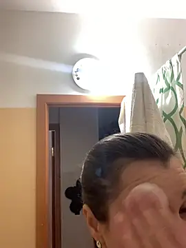 MiraMiss online show from 10, 4, 2026