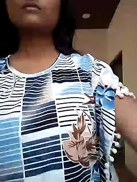 babygworl online show from 6, 12, 2024