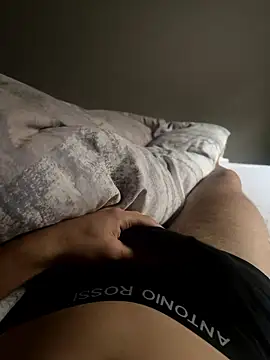 Snapshot of TheRealN1D chatting on 6, 12, 2024 TheRealN1D online show from 6, 12, 2024